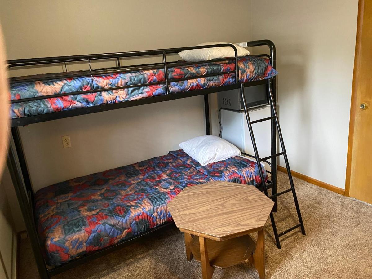 Wigwam Motel Cody Bagian luar foto